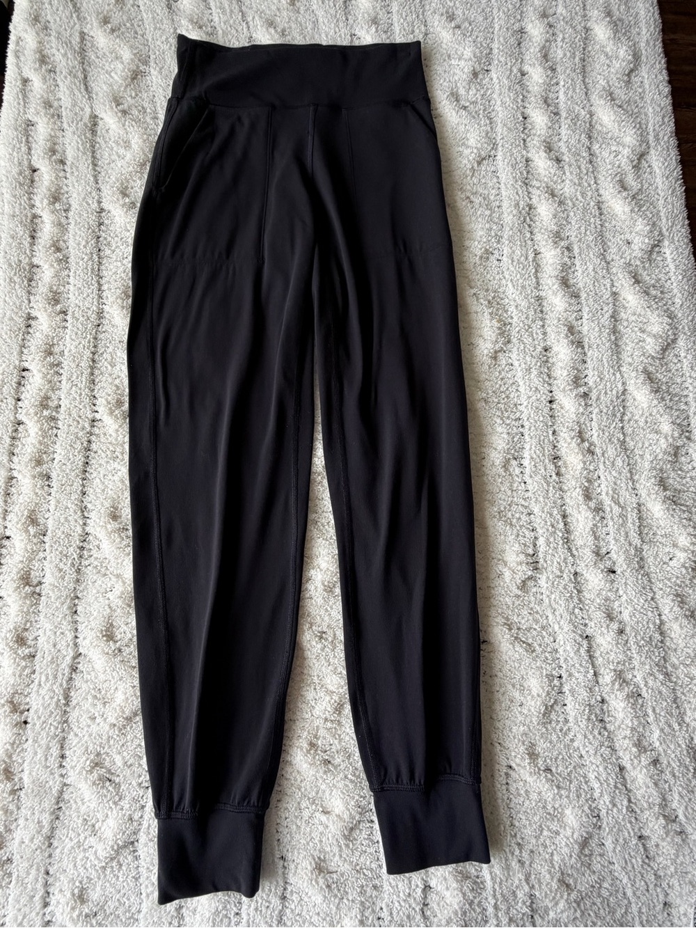Lululemon align joggers black size 6